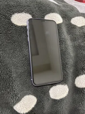 ايفون 11 للبيع