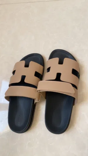 نعال براند بكامل ملحقاتها