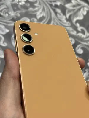 s24 plus اقرة الوصف