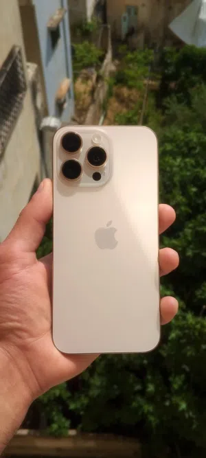 Apple iPhone 16 Pro max ايفون 16 برو ماكس Bt 90% 256 gb