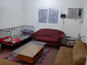 Rغرفة بجدة مغروشة عزاب للابجار. مشاركة بالسكن