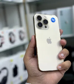 عرض خاص : iPhone 13 pro 128gb هواتف بحالة الوكالة بدون اي شموخ أو مشاكل مع ضمان و ملحقات و بأقل سعر