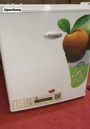 متوفر ثلاجة عندي صغيرة وجديده على 1500