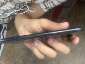 آيفون-xr-للبيع-فرصة-ونظيفة