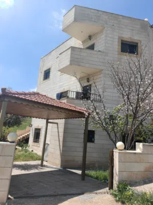 Building for Sale in Amman Ayn Rbat