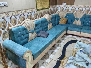 تخم ديوان استقبال فيروزي اللون