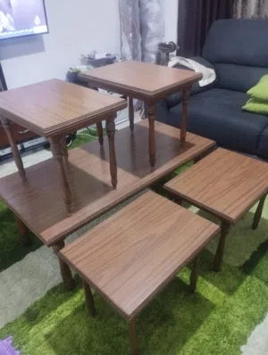 طربيزات + طاولة شاشة سكريت وخشب زان بحال الوكاله