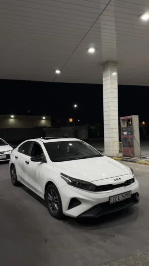 Used Kia Cerato in Basra