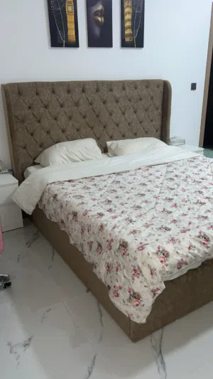 بيع سرير مع مرتبه