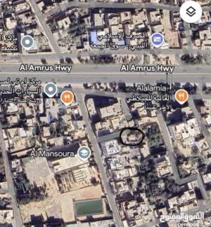 قطعة ارض عليها حوش هدم في سوق الجمعة