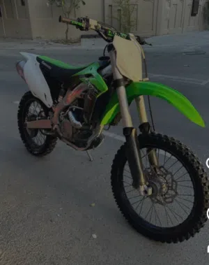 مطلوب تريل او هوندا او جبليه او بجاج