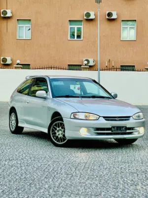 متشي كولت 2003