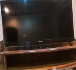 شاشةتليفزيون ماركة KMC