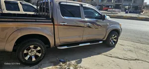 Toyota . Hilux . 20073