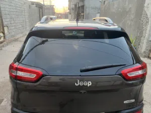 جيب بزون 18