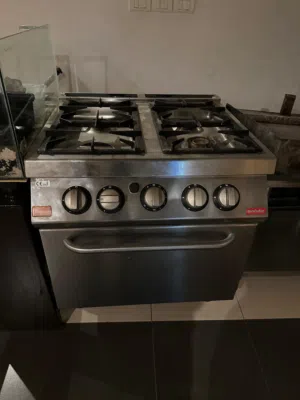 معدات طبخ مطاعم