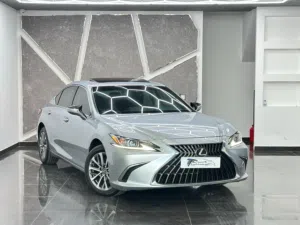 Used Lexus ES in Muscat