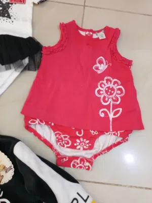 ملابس اطفال