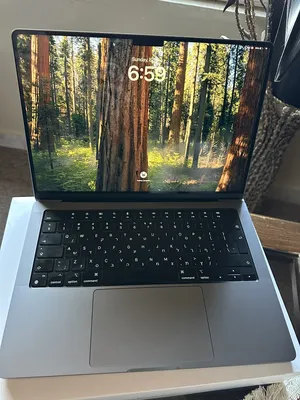 Apple . macOS . 14"2