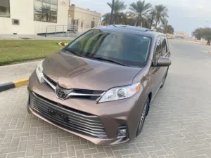Used Toyota Sienta in Al Batinah