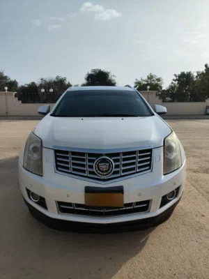 Used Cadillac SRX in Buraimi