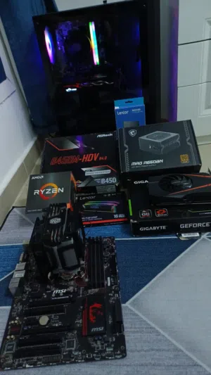 كمبيوتر + قطع كمبيوتر إضافية Gaming pc