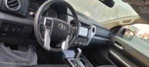 Used Toyota Hilux in Al-Mahrah