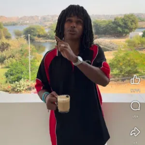 معتز 