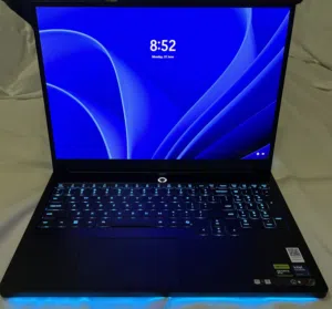 Lenovo legion pro 7 oled 240hz