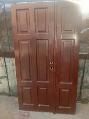 باب خشب مع الملبن باب خشب ثقيل ظرفه وربع