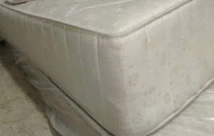 فراش زوجي مستعمل