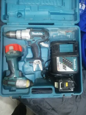 Makita drill (hummer)