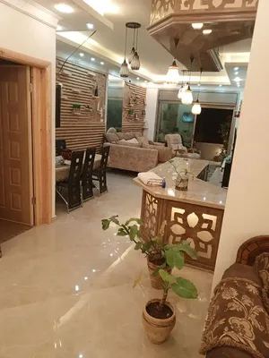 ‏٣ غرف نوم ‏.‏ ٣ حمّامات ‏.‏ 188 م٢‏0