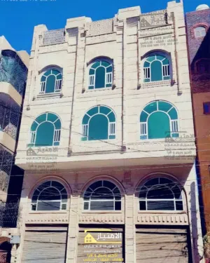 عماره استثماريه للبيع في حي الزراعه
