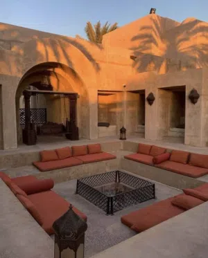 4 Bedrooms . 2 Bathrooms . 170 m20