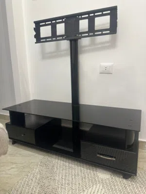 طاول تليفزيون
