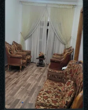 عرطه كنب ملكي مستعمل خشب قوي 5 قطع