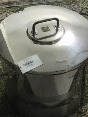 حلة طهي كركوماز كبيرة جدا وجديدة سعة 30 لتر