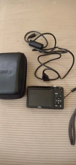 Nikon COOLPIX A100