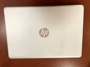 لاب توب hp مستعمل ونظيف للبيع