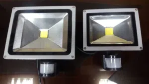 كشافات led على الحركه