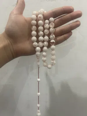 مستكه مبرقع