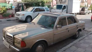 مرسيدس لف تومتك