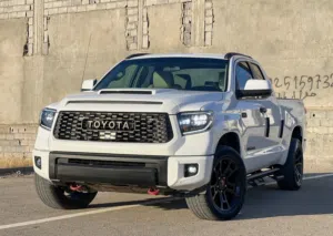 Used Toyota Tundra in Tripoli