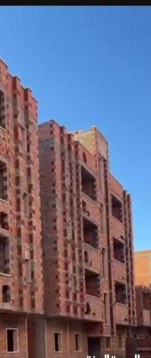 شقة نص تشظبب للبيع دور ارضي
