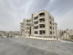 175 m2 3 Bedrooms Apartments for Sale in Amman Deir Ghbar