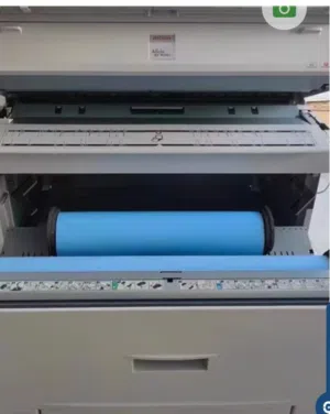 لبيع طابعة بلوتر لوحات هندسية من نوع *Ricoh Aficio MP W 0 تالرا اي ممتازة وجاهزة للعمل.