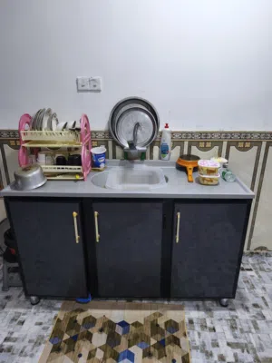 ادوات مطبخ مستعمله لكن اخو الكارتون