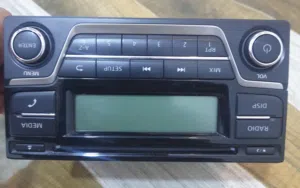 مسجل سياره نيسان سني نظافه 99 بالميه