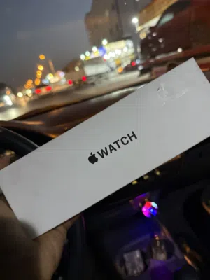 للبيع ساعة ابل